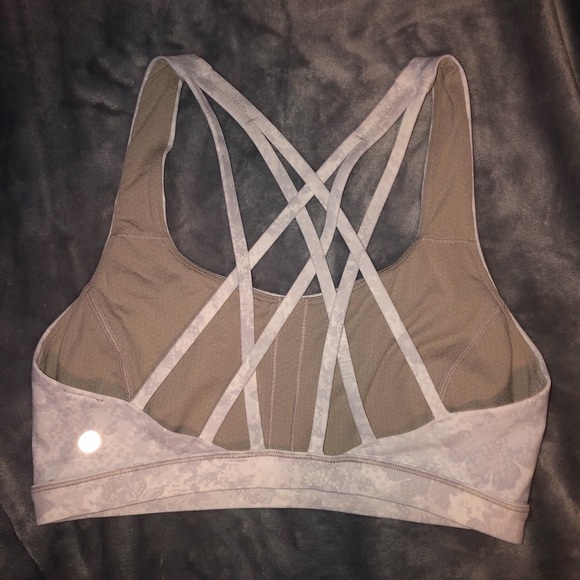 Lululemon Free To Be Serene Bra (6) - Picture 6 of 7